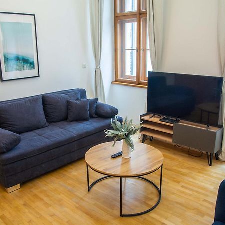City Centre Apartment With Parking 布拉格 外观 照片